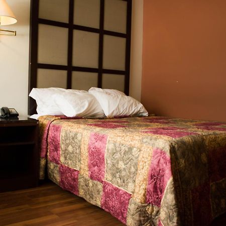 Motel La Siesta Saint-Lambert-Chambly Extérieur photo