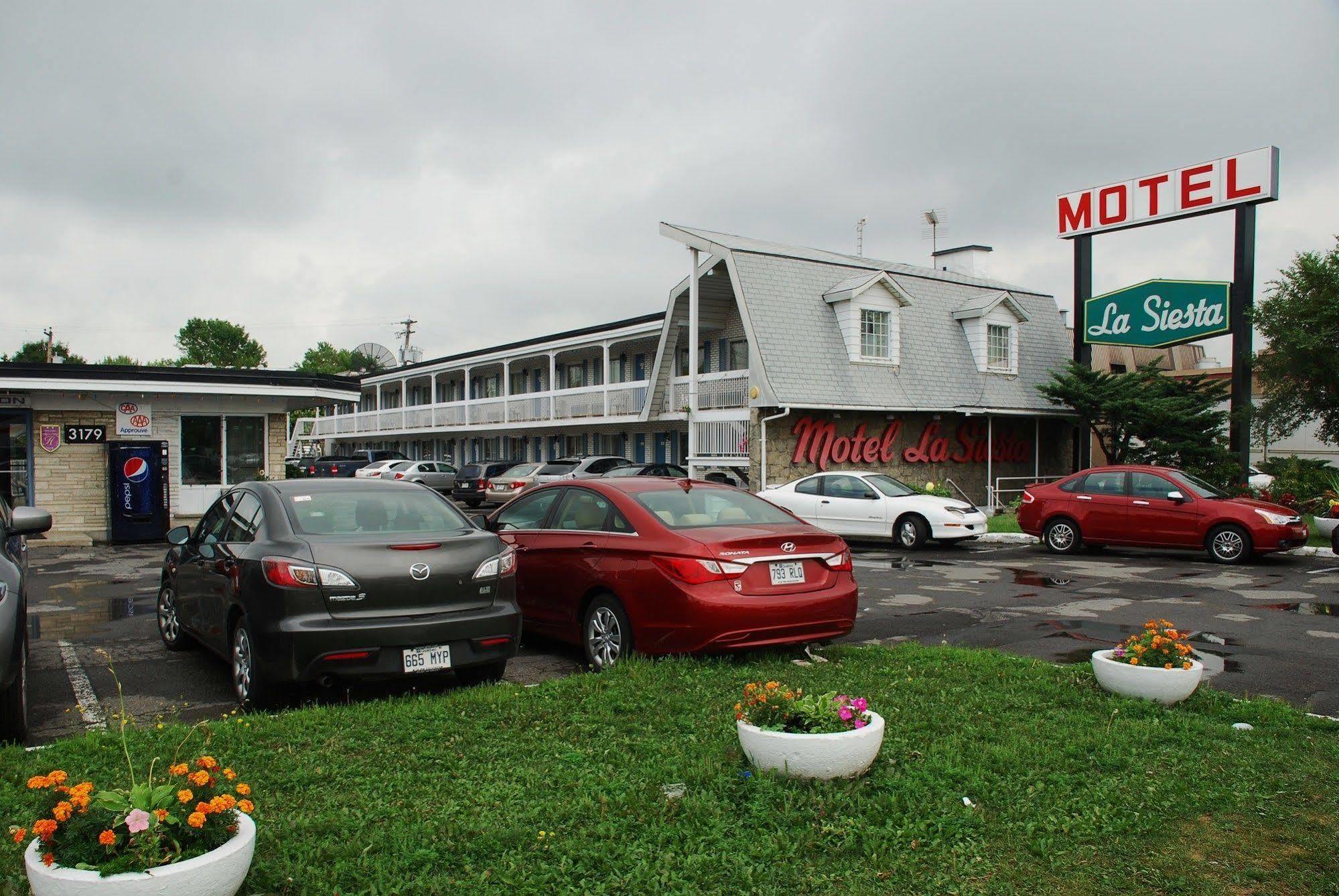 Motel La Siesta Saint-Lambert-Chambly Extérieur photo